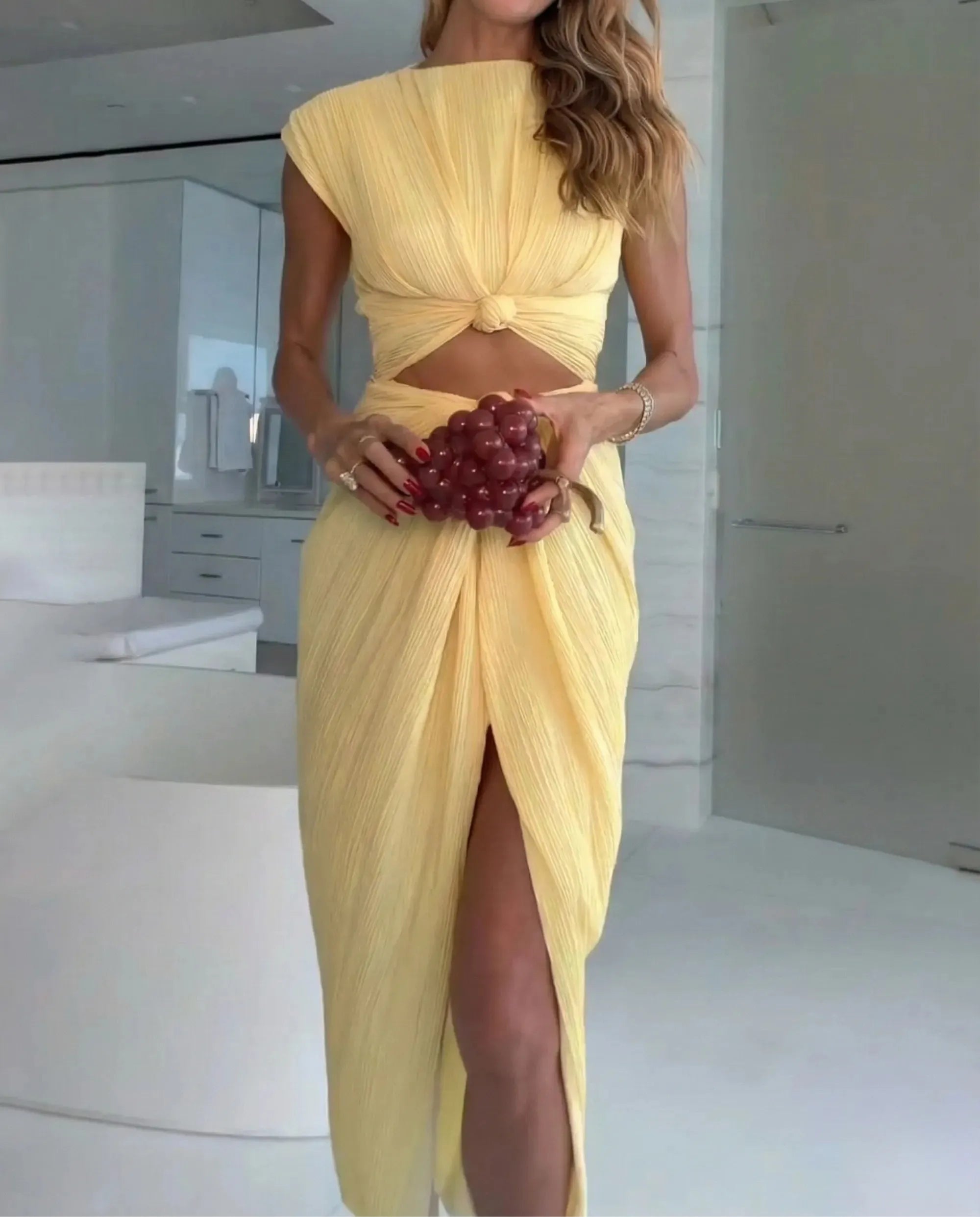 Vestido Midi "Butter Yellow" | Invitada Perfecta